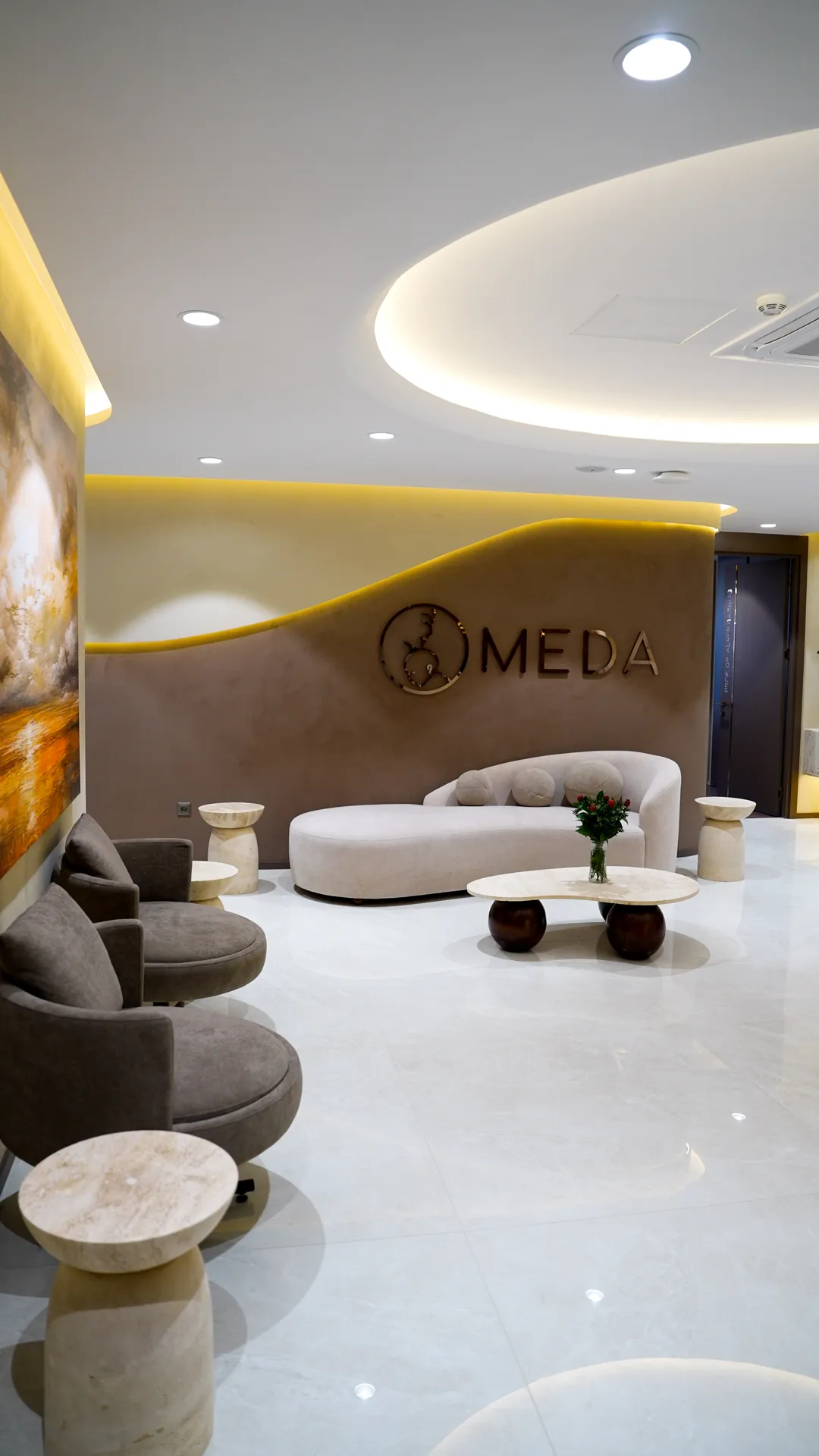 Meda Klinik, Bekleme salonu